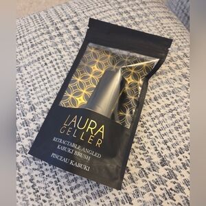 Laura Geller Kabuki Brush NWT Sealed Package